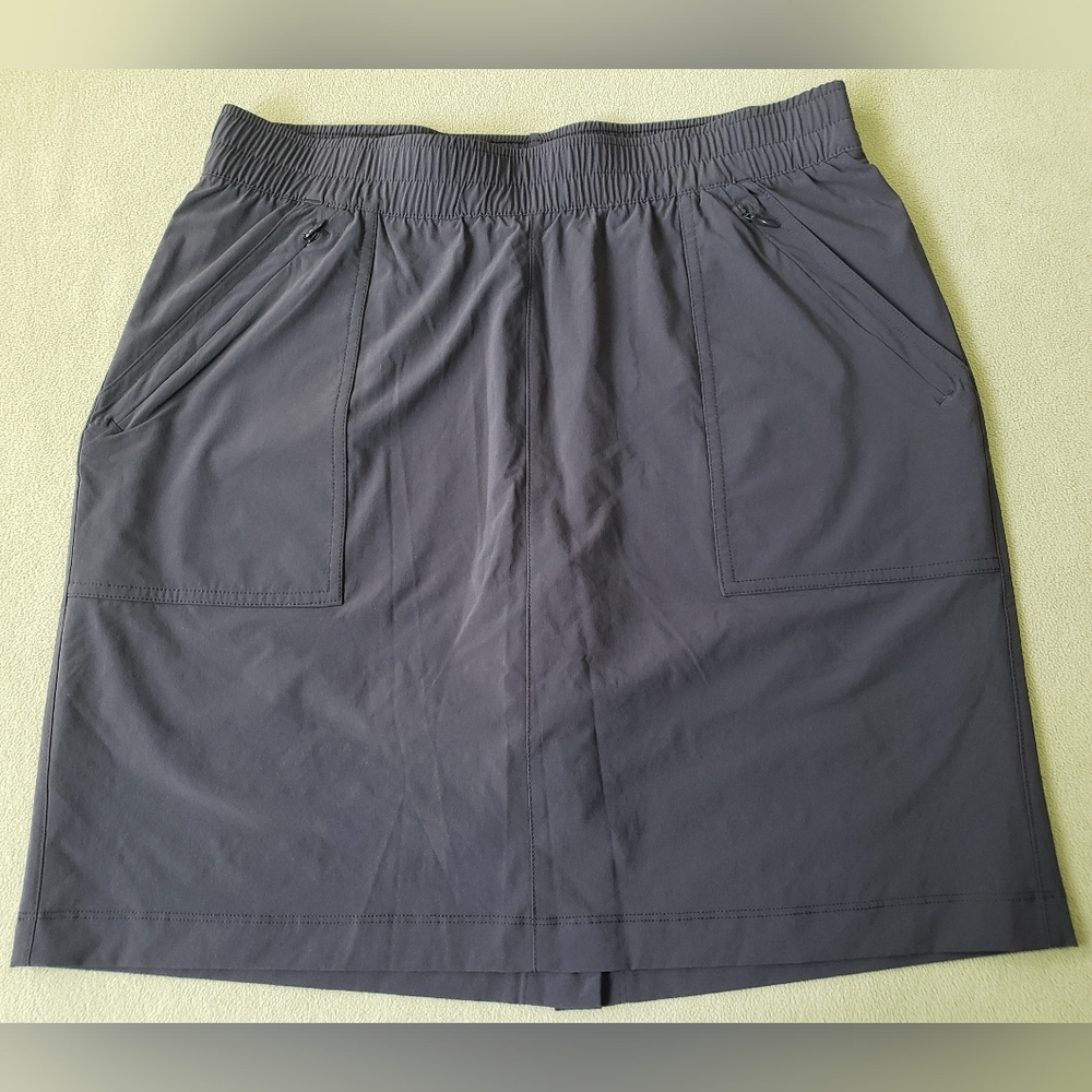 Duluth Trading Co. Dark Grey Skorts